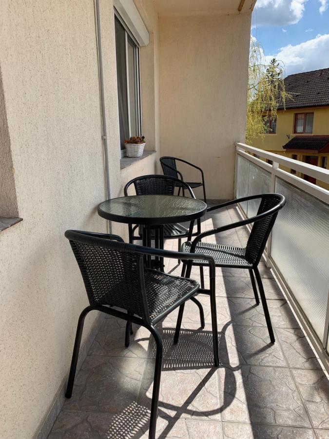 Thermal Next II Weninger Apartman Kiskunhalas Eksteriør billede