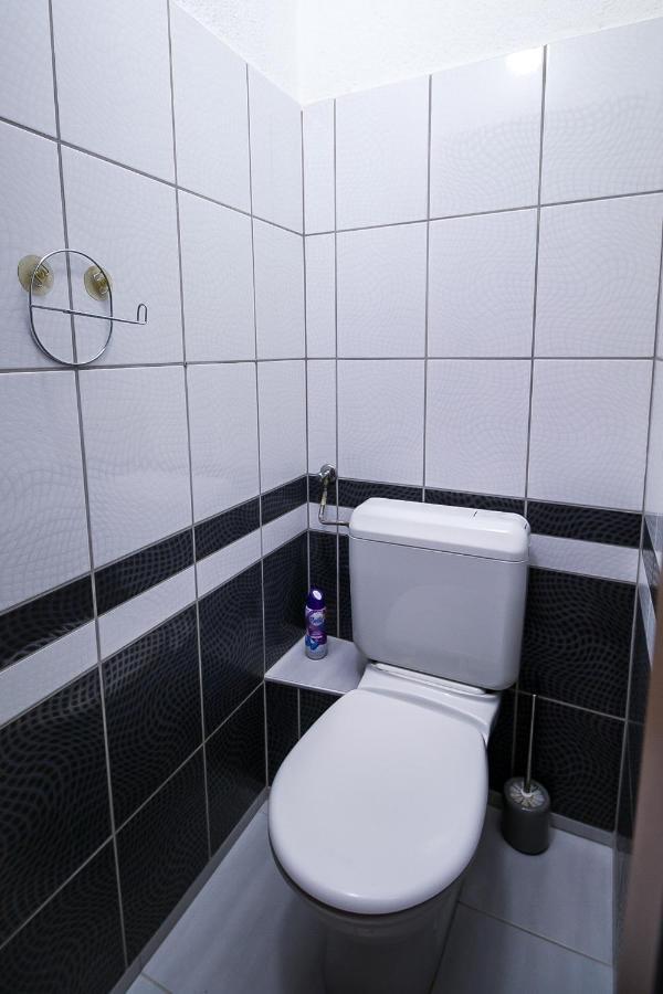 Thermal Next II Weninger Apartman Kiskunhalas Eksteriør billede